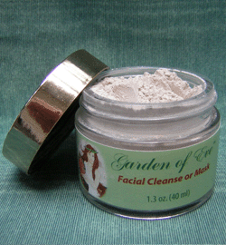 Lluvia Botanical Facial Cleanser