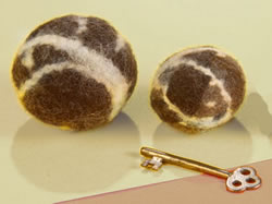 Wool Balls for Cats and Dogs